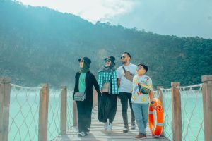 Liburan bersama keluarga ke Ciwidey